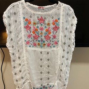 Johnny Was White Embroidered Blouse